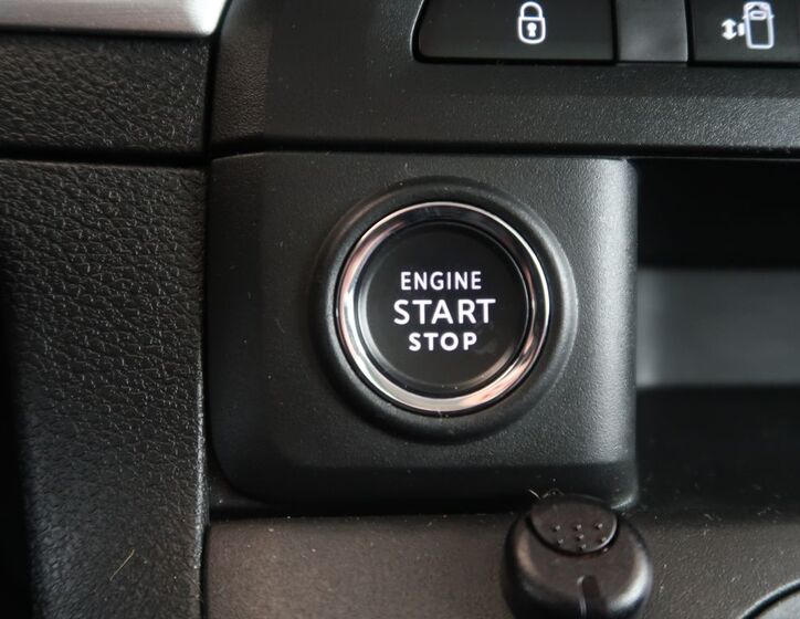 Peugeot Traveller 29