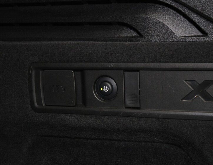 BMW X5 SUV / Terénní 3,0 l 245 kw