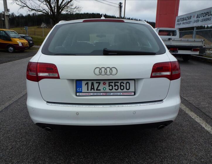 Audi A6 8