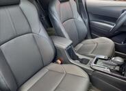 Toyota Corolla Cross 8