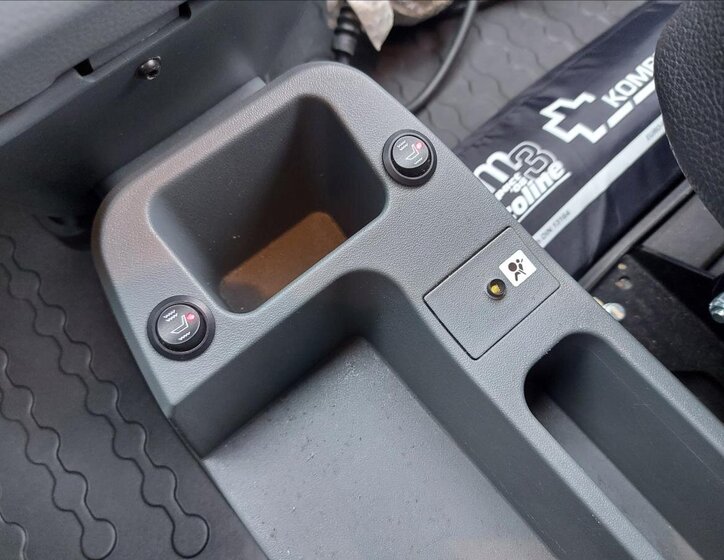 Ostatní Ostatní Skříň 0,0 48 kw