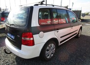 Volkswagen Touran 4