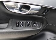 Volvo XC90 16