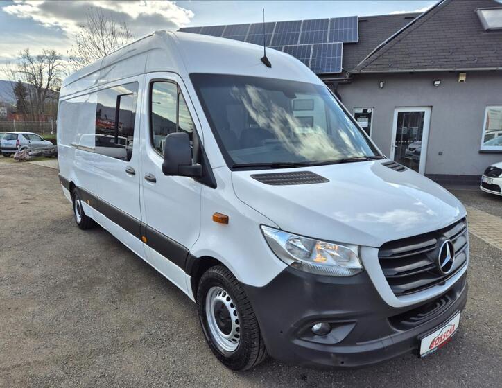 Mercedes-Benz Sprinter 7