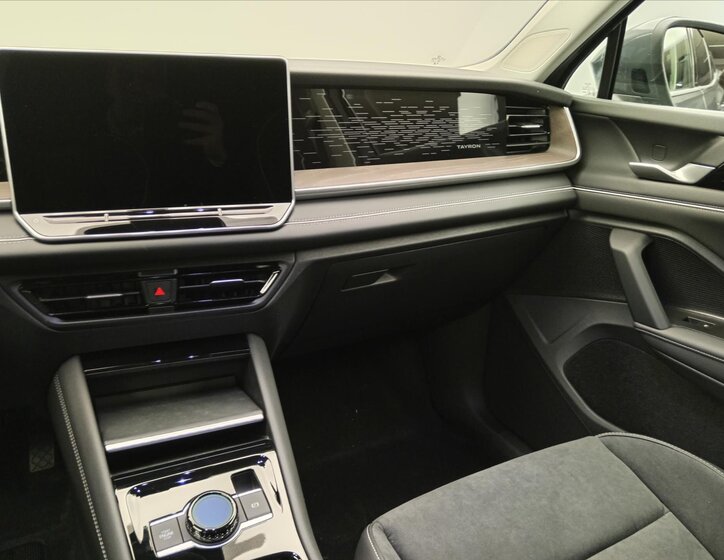 Volkswagen Tayron SUV / Terénní 2,0 l 150 kw