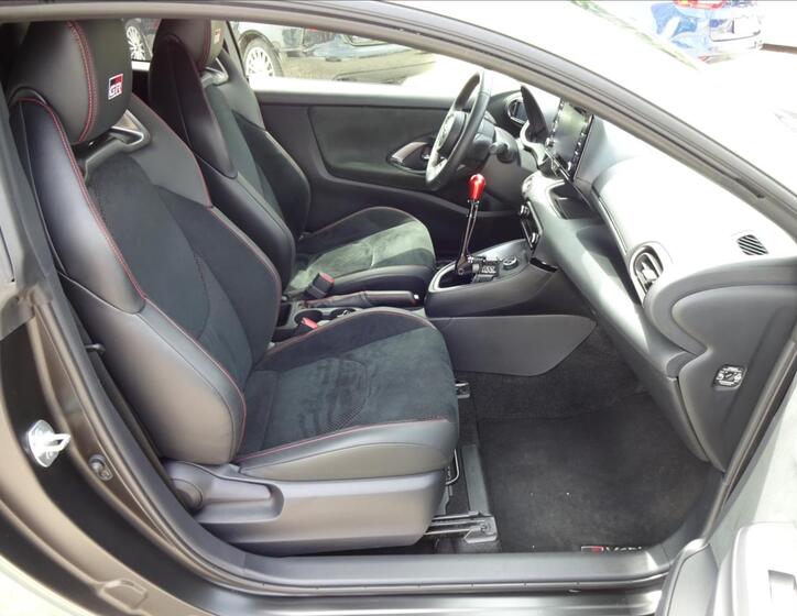 Toyota GR Yaris 26