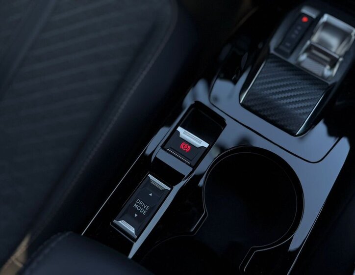 Peugeot 2008 SUV / Terénní 1,2 l 96 kw