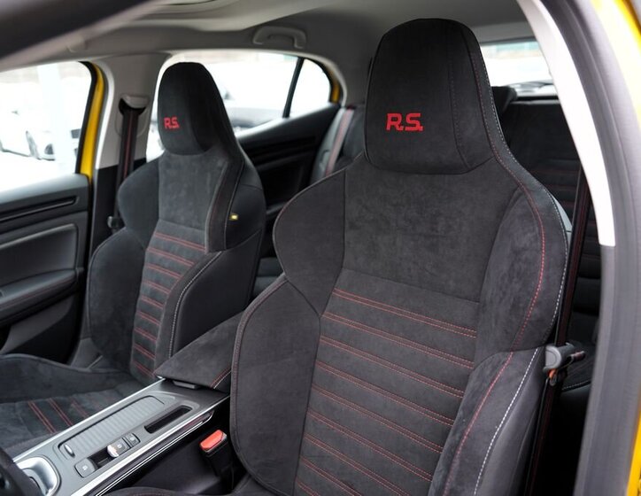 Renault Mégane Hatchback 1,8 l 221 kw