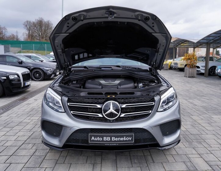Mercedes-Benz GLE SUV / Terénní 3,0 l 190 kw
