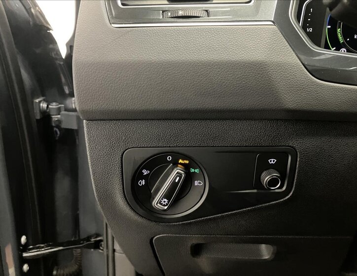 Volkswagen Tiguan SUV 1,4 l 110 kw