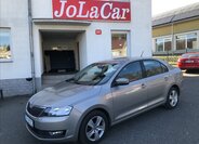 Škoda Rapid Sedan / Limuzína 999,0 70 kw