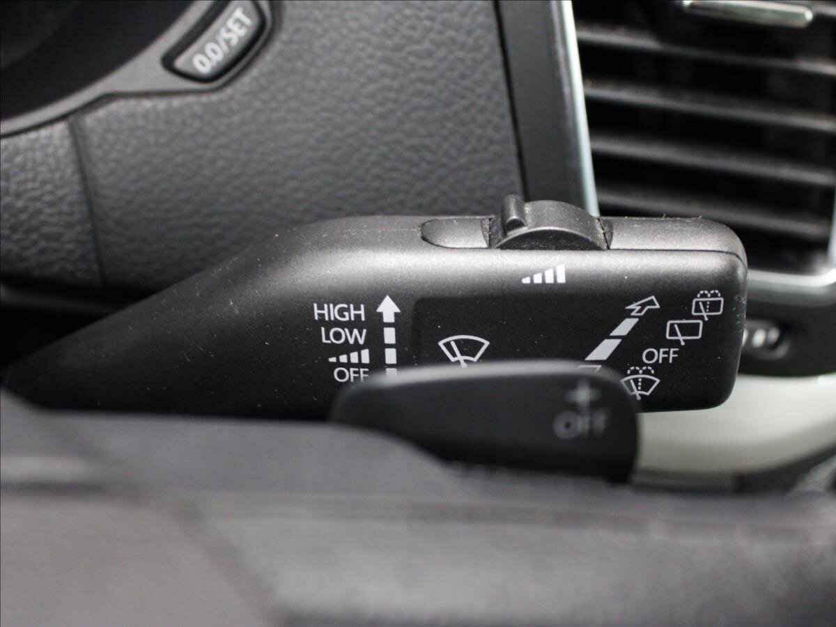 Seat Alhambra MPV 2,0 l 103 kw