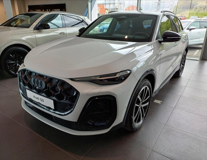 Audi Q5 SUV 2,0 l 150 kw
