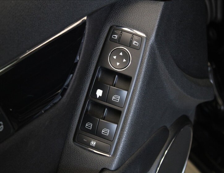 Mercedes-Benz Třídy C 16