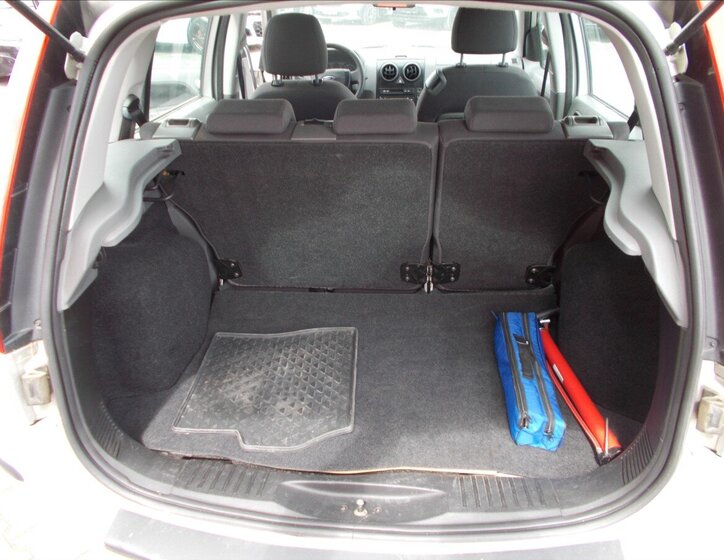 Ford Fusion Hatchback 1,4 l 59 kw