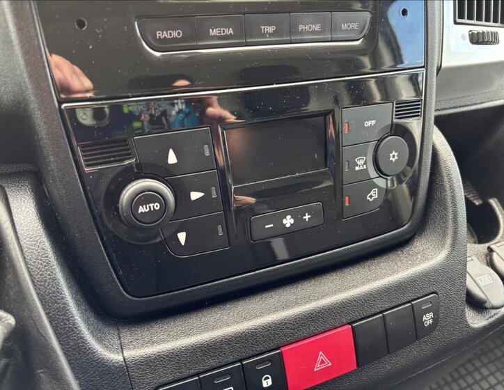 Citroën Jumper Skříň 2,2 l 103 kw