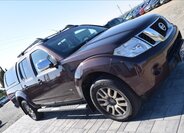 Nissan Navara Pick-up 3,0 l 170 kw