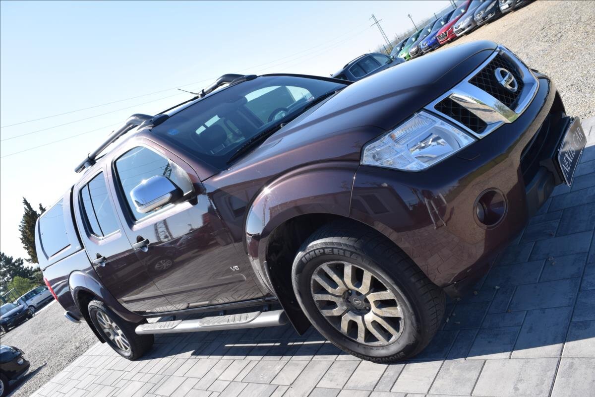 Nissan Navara Pick-up 3,0 l 170 kw