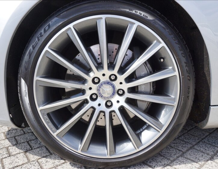 Mercedes-Benz Třídy S Ostatní 4,7 l 335 kw