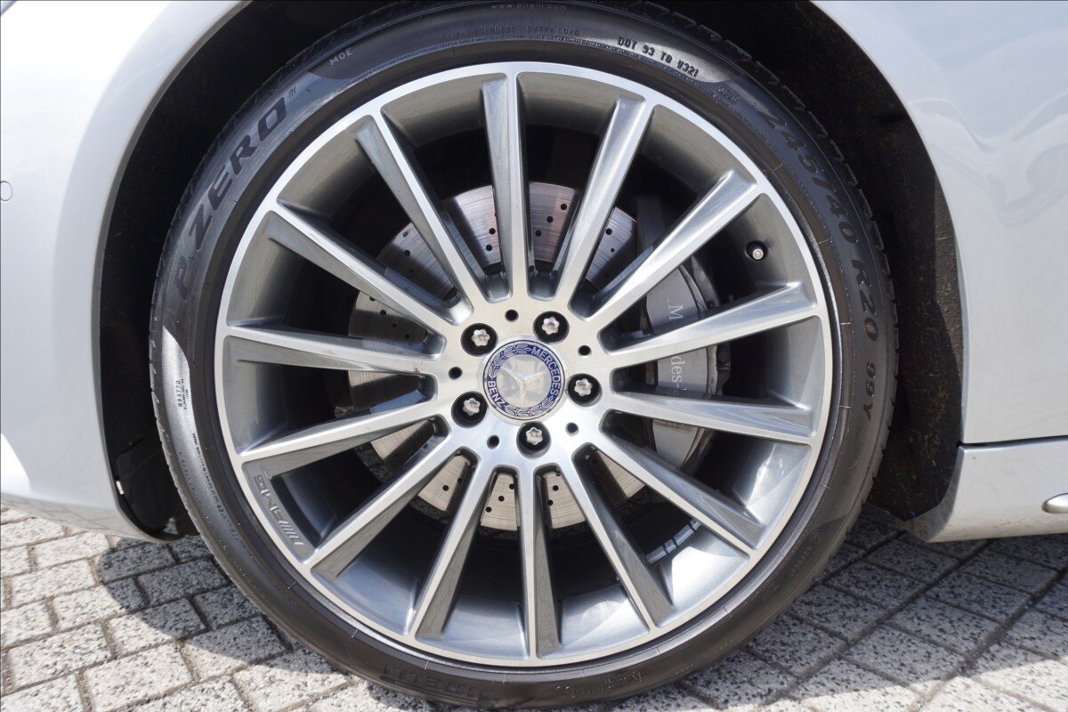 Mercedes-Benz Třídy S Ostatní 4,7 l 335 kw