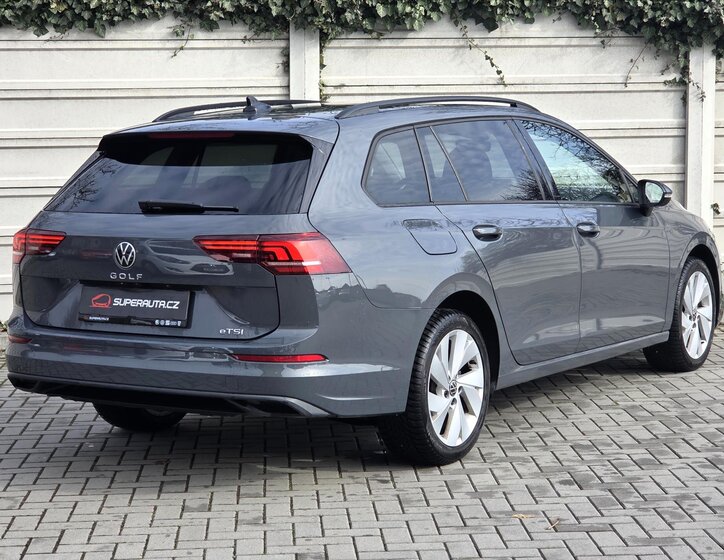 Volkswagen Golf Kombi 1,5 l 110 kw