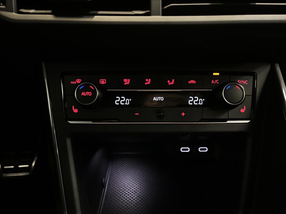 Volkswagen Polo Hatchback 1,5 l 110 kw