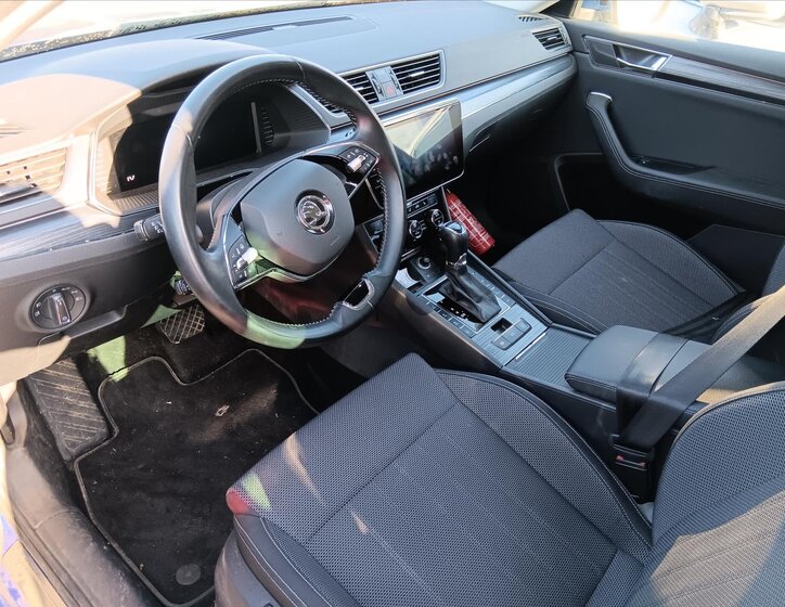 Škoda Superb Kombi 1,4 l 115 kw