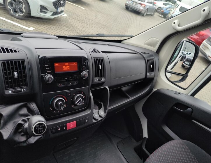 Peugeot Boxer 33