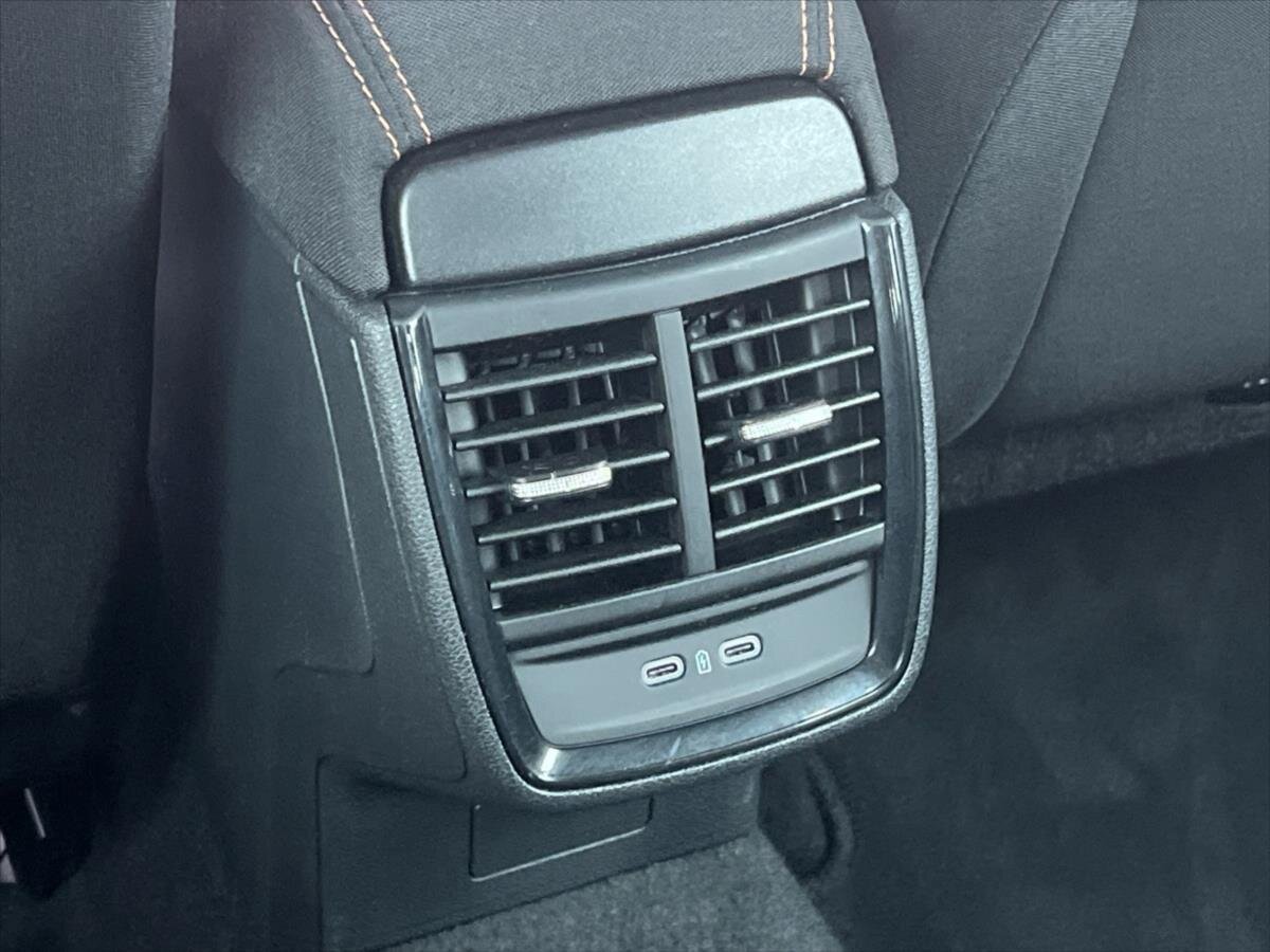 Škoda Scala Hatchback 999,0 81 kw