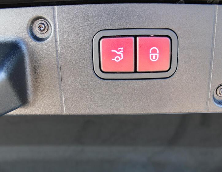 Mercedes-Benz Třídy S 12