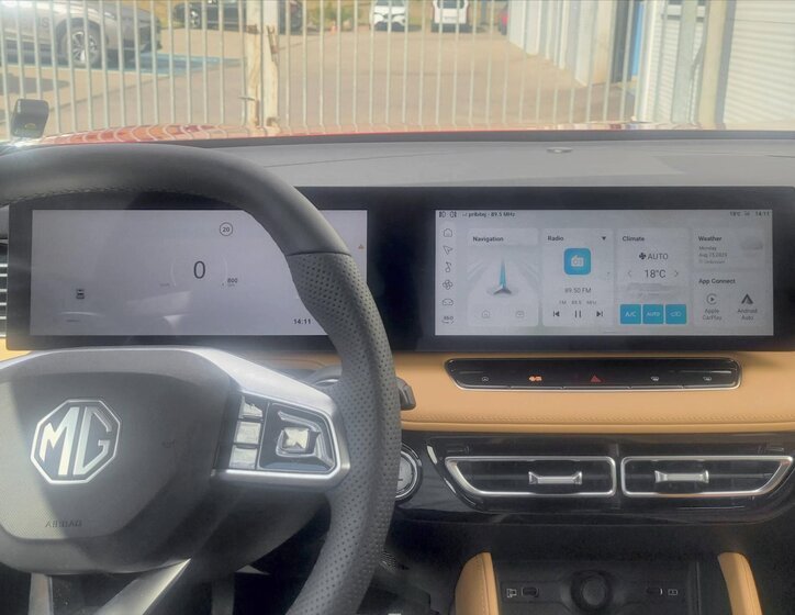 MG HS SUV / Terénní 1,5 l 125 kw