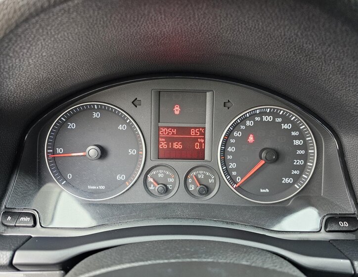 Volkswagen Golf Kombi 2,0 l 77 kw