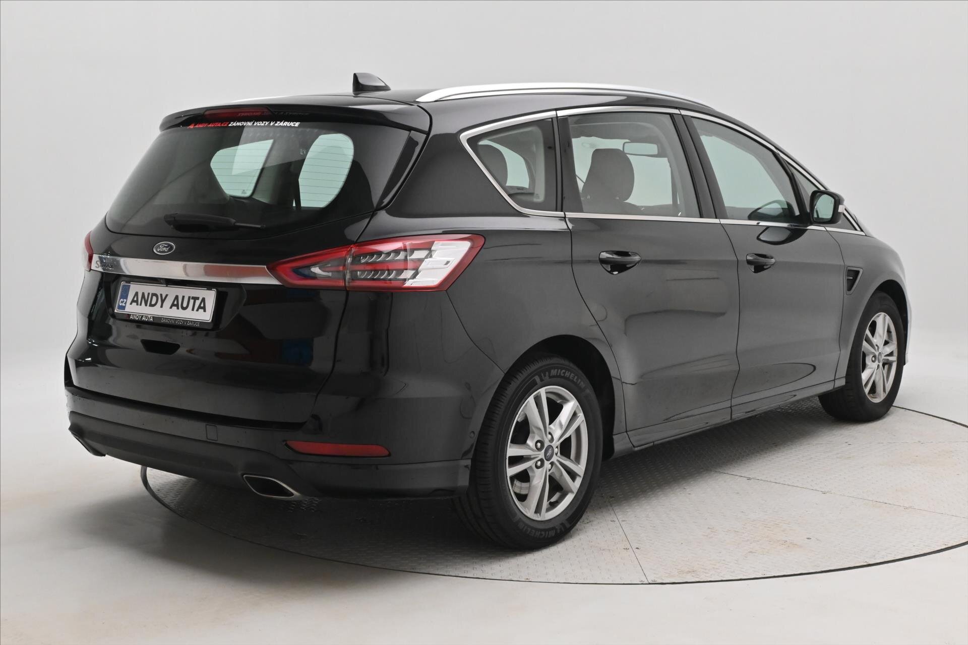 Ford S-MAX
