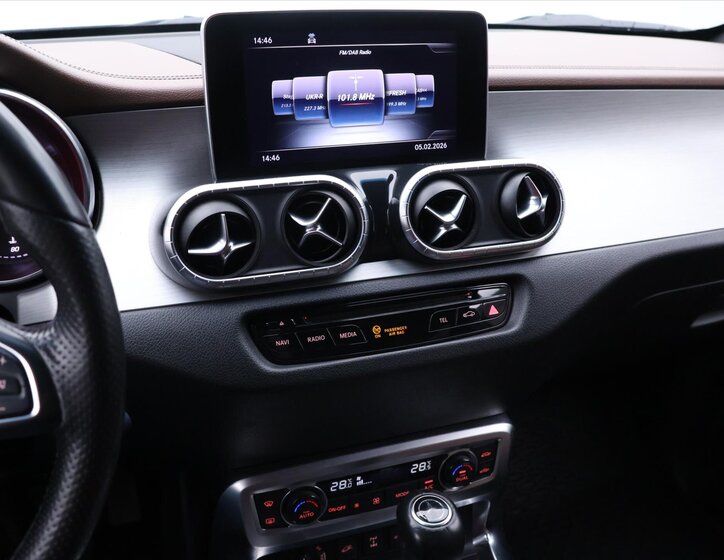 Mercedes-Benz Třídy X Pick-up 2,3 l 140 kw