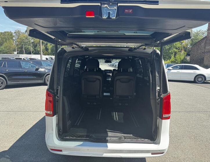 Mercedes-Benz Třídy V 13