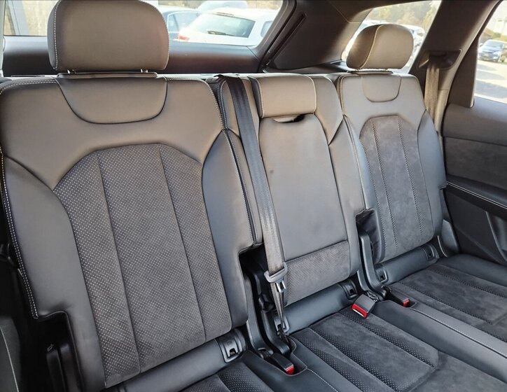 Audi Q7 SUV / Terénní 3,0 l 200 kw