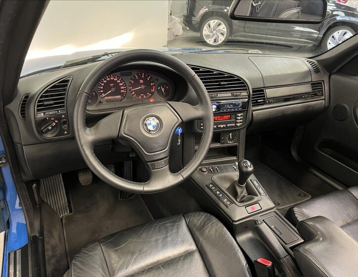 BMW Řada 3 Kabriolet 2,0 l 110 kw