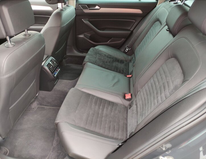 Volkswagen Passat Kombi 2,0 l 110 kw