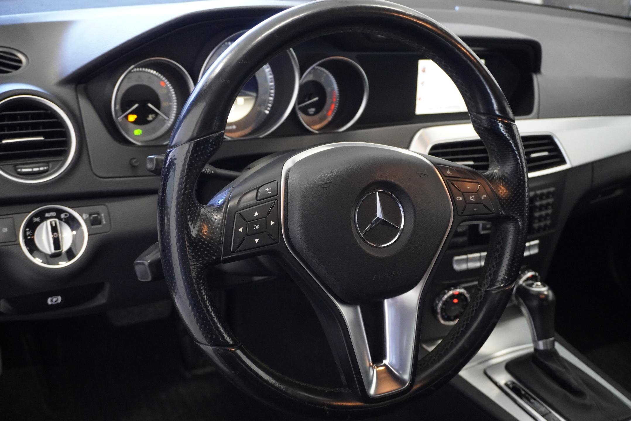 Mercedes-Benz Třídy C Ostatní 3,5 l 228 kw