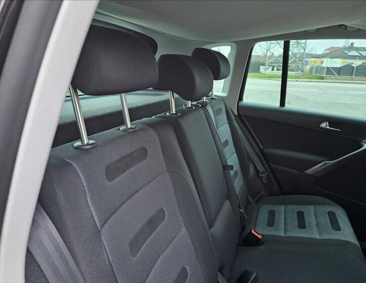 Volkswagen Tiguan 25