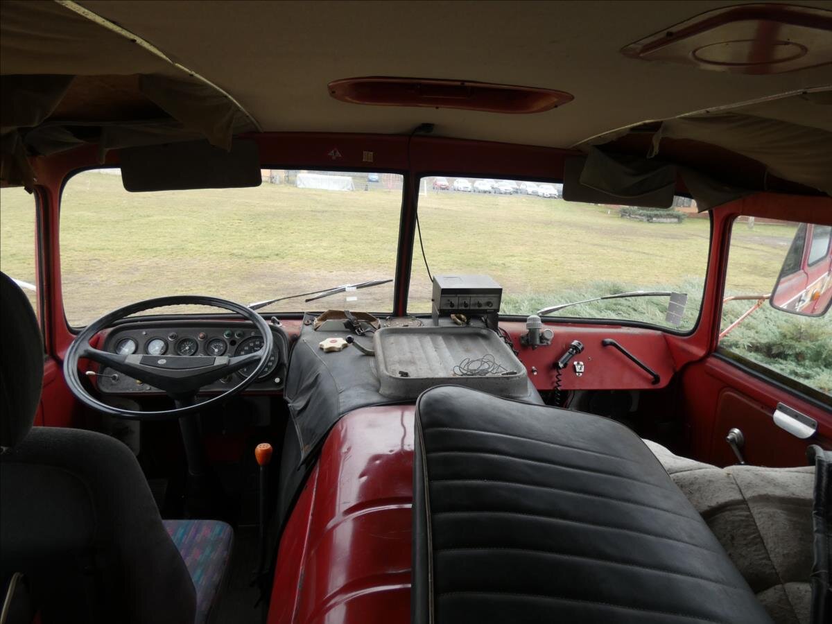 Ostatní Ostatní Ostatní 11,8 l 117 kw