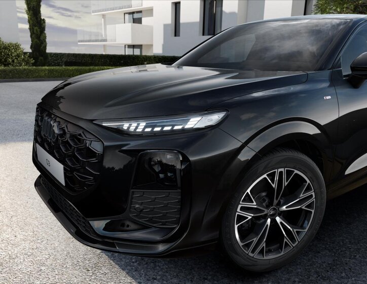 Audi Q3 SUV 2,0 l 195 kw