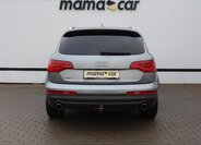 Audi Q7 SUV / Terénní 4,1 l 250 kw