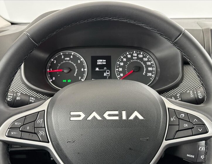 Dacia Sandero Hatchback 999,0 67 kw