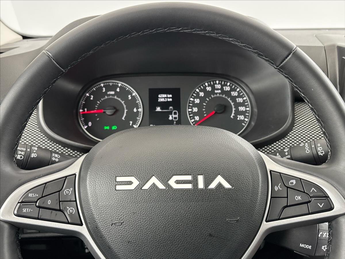 Dacia Sandero Hatchback 999,0 67 kw