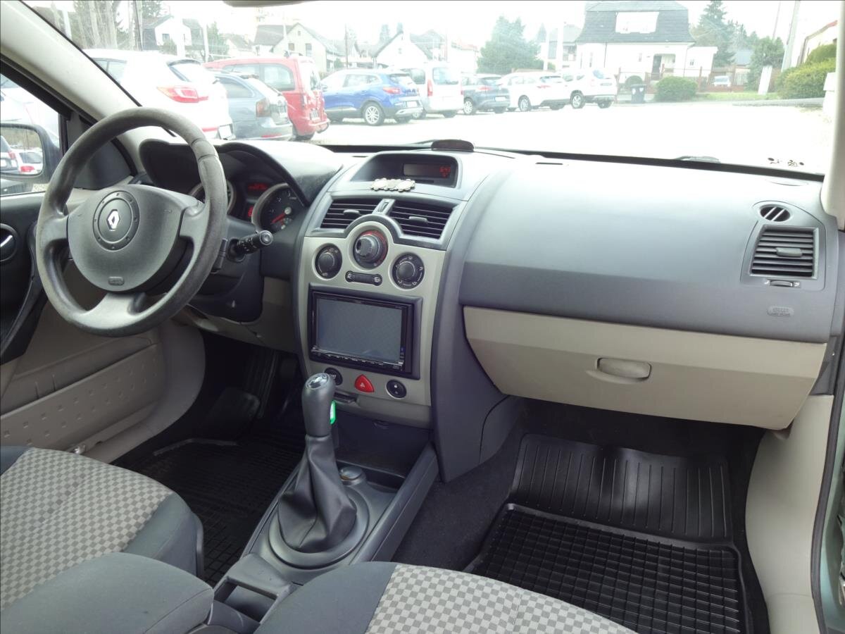 Renault Mégane Hatchback 1,4 l 72 kw