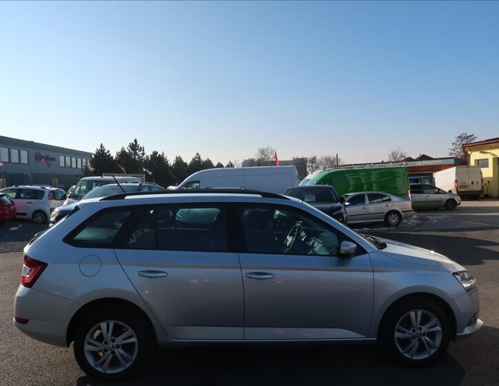 Škoda Fabia Kombi 999,0 81 kw