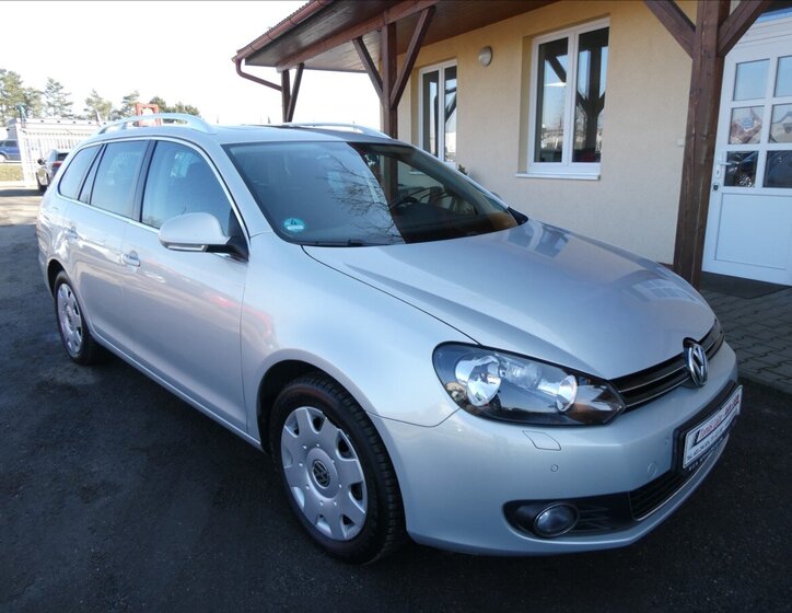 Volkswagen Golf Kombi 1,4 l 90 kw