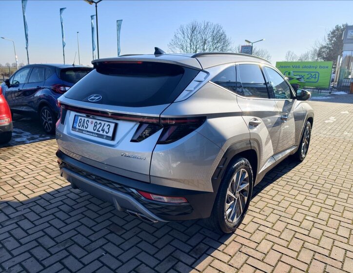Hyundai Tucson SUV / Terénní 1,6 l 110 kw