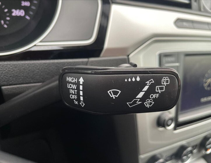 Volkswagen Passat 16